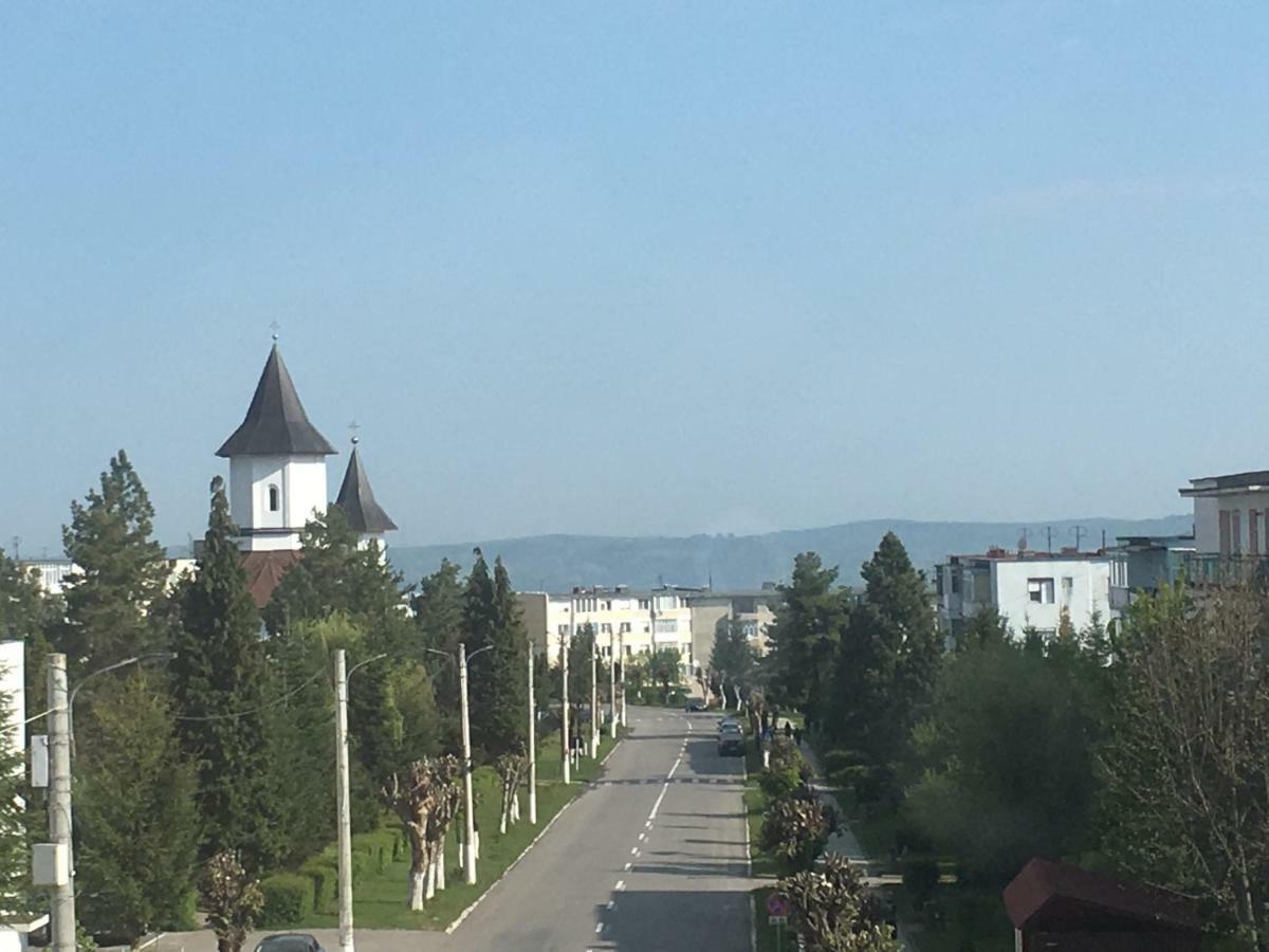 Hotel Holiday Victoria Виктория Экстерьер фото